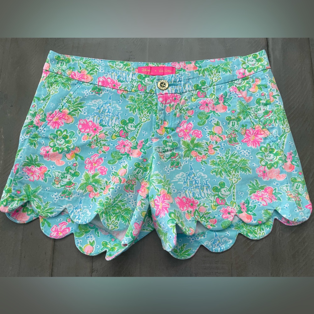 Disney Parks + Lilly Pulitzer Buttercup Shorts women’s size 2